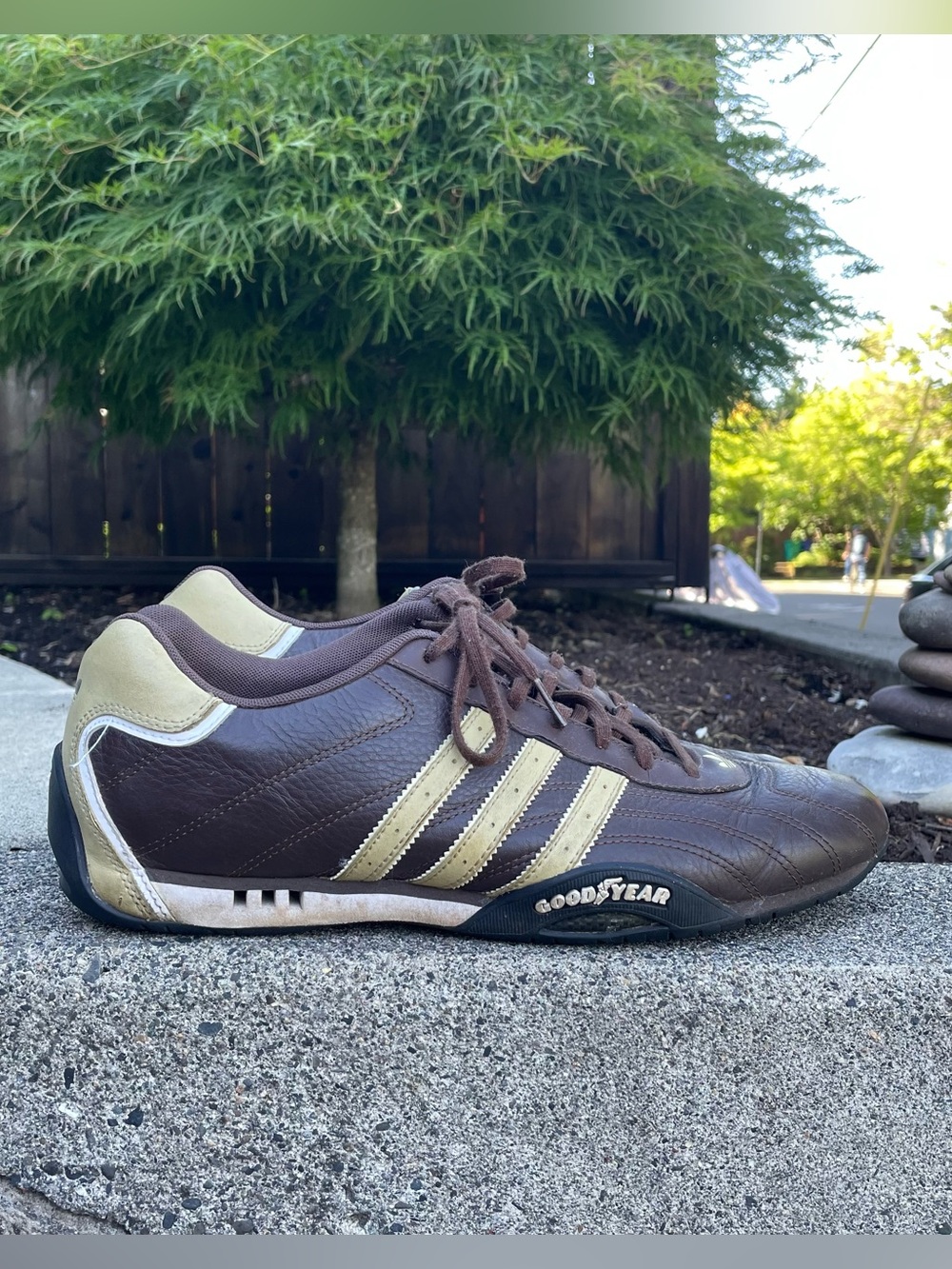 Rare 2005 brown Adidas Goodyear trainers size men’s US 12